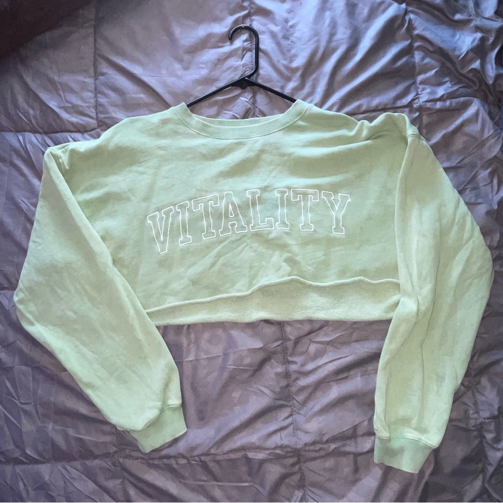 Vitality Women's Light Green Crop Top